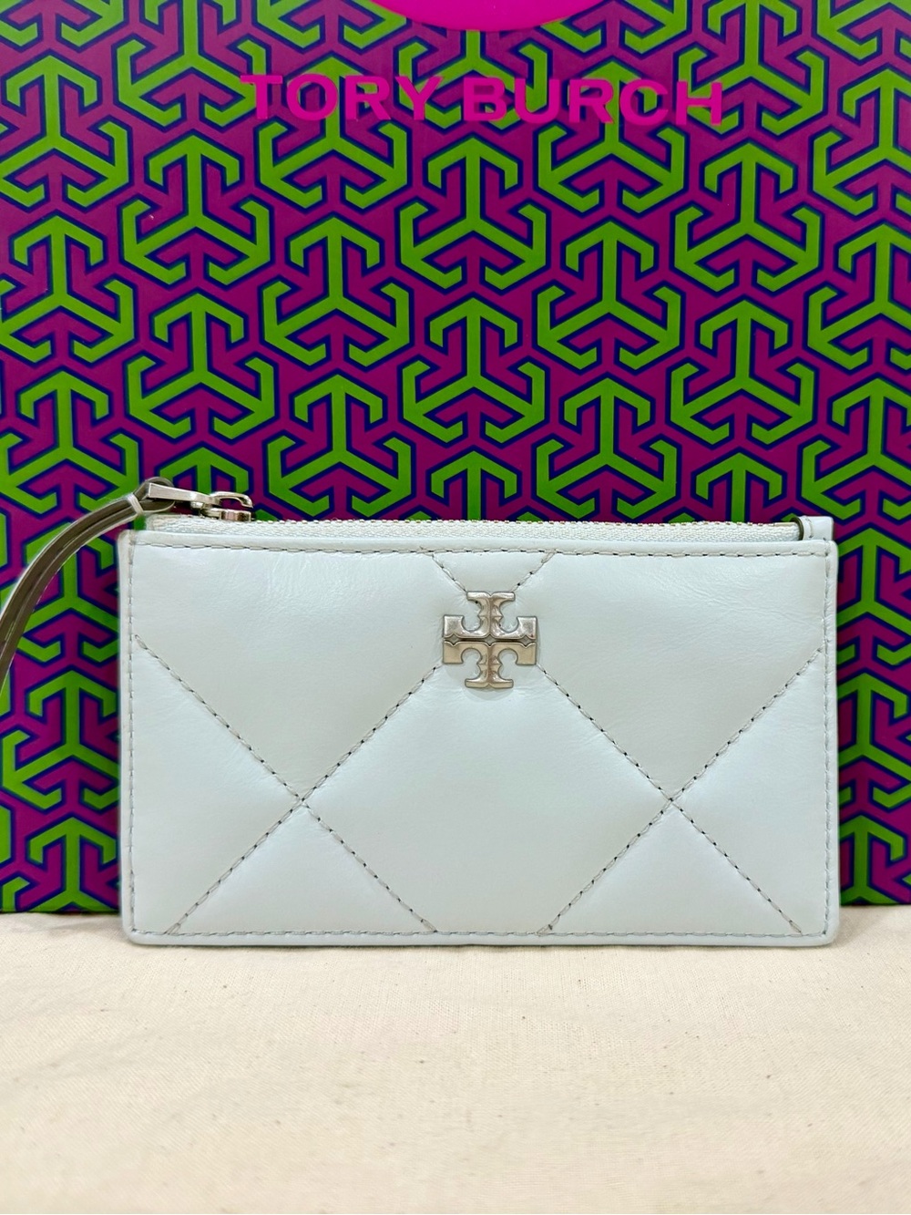 Tory Burch Kira card holder - NWOT 😍